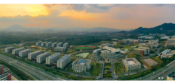 江苏大学京江学院 - 最美大学