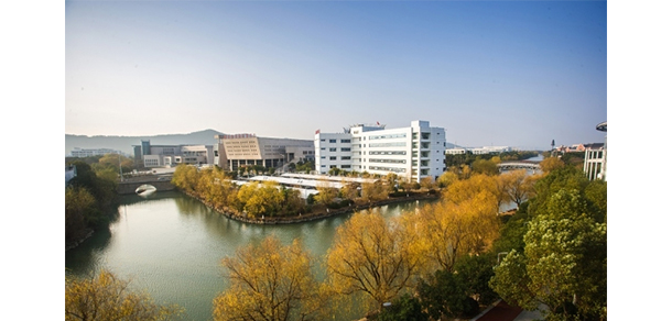 苏州职业技术大学 - 最美大学