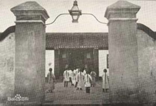 二十世纪八十年代校门