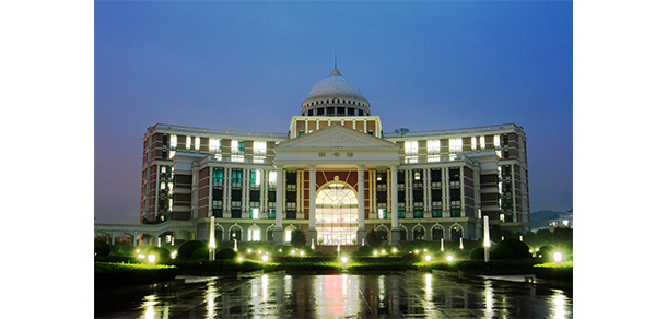 温州医科大学仁济学院 - 最美大学