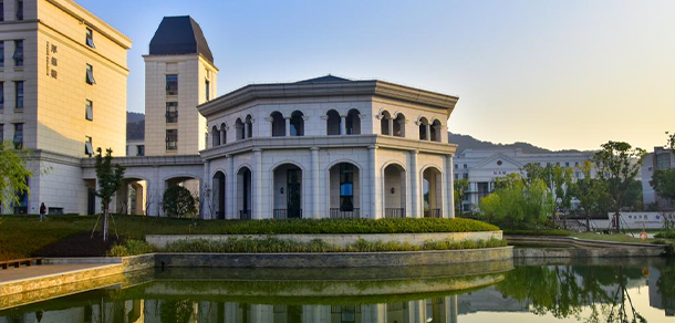 浙江外国语学院