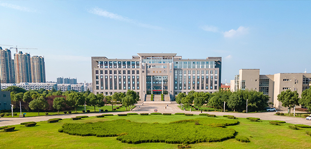 铜陵学院
