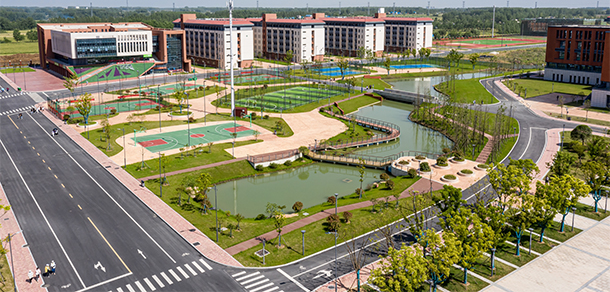 安徽第二医学院 - 最美院校