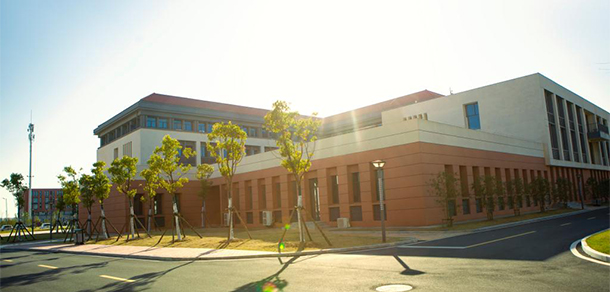 安徽第二医学院 - 最美大学