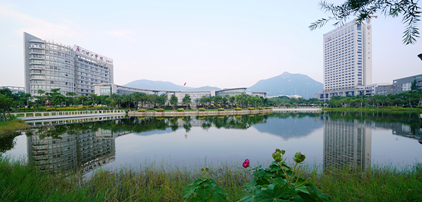 厦门理工学院 - 最美大学