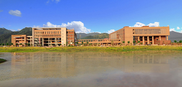 福建商学院 - 最美院校