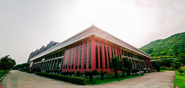 仰恩大学 - 最美大学