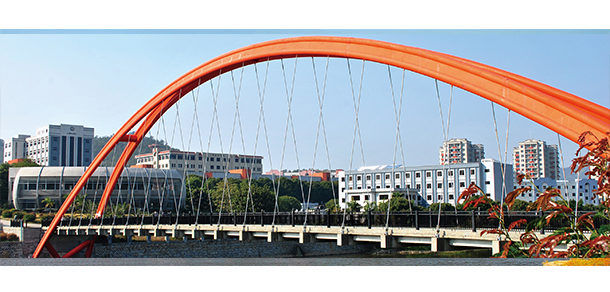 仰恩大学 - 最美大学