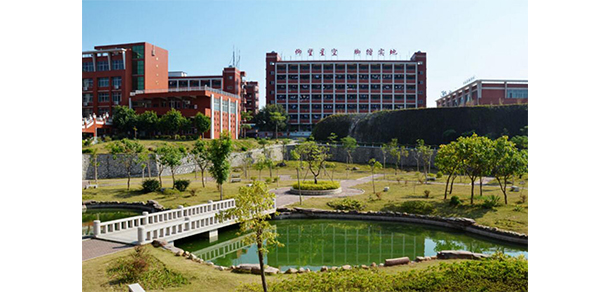 闽南科技学院 - 最美院校
