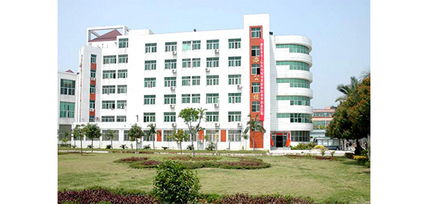 闽南科技学院 - 最美大学