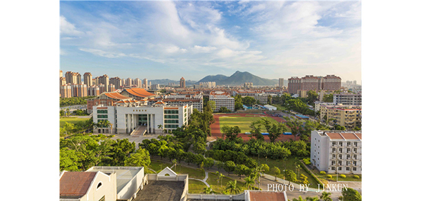 集美大学 - 最美院校