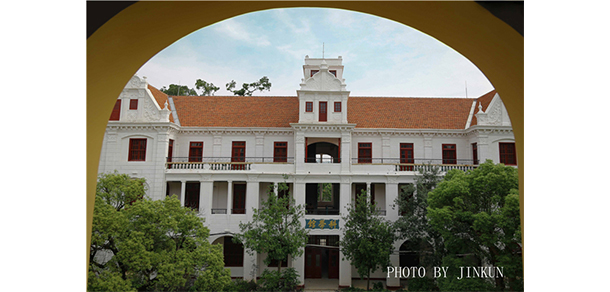 集美大学 - 最美大学