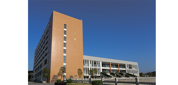 福建电力职业技术学院 - 最美大学