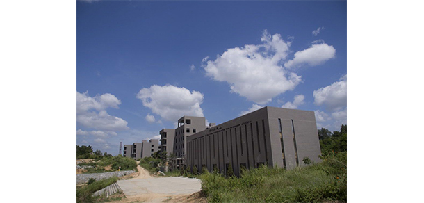泉州华光职业学院 - 最美大学