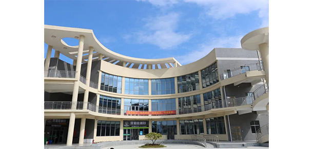 泉州工程职业技术学院 - 最美大学