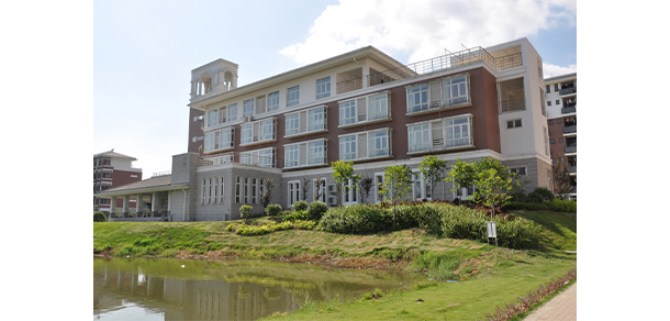 福建华南女子职业学院 - 最美大学