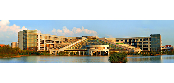 江西科技学院 - 最美大学