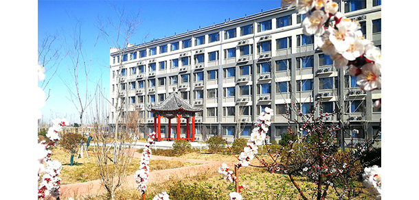齐鲁医药学院 - 最美大学