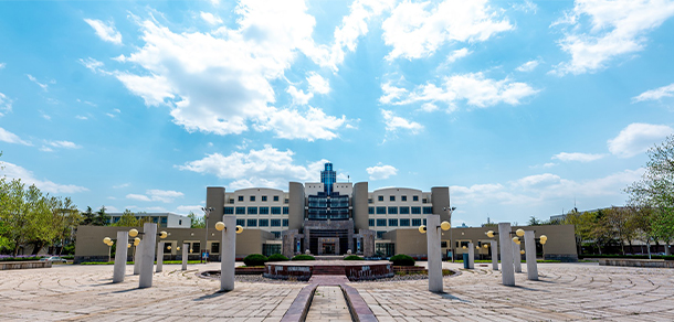山东石油化工学院 - 最美院校