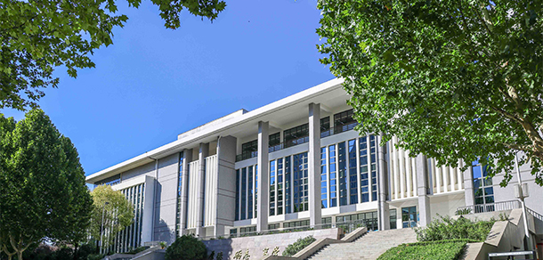 郑州财经学院