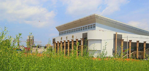 湖南人文科技学院 - 最美大学