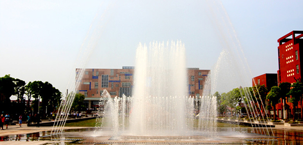 湖南交通职业技术学院 - 最美大学