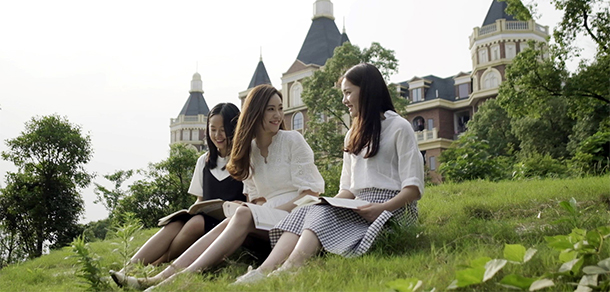 湖南电子科技职业学院 - 最美大学
