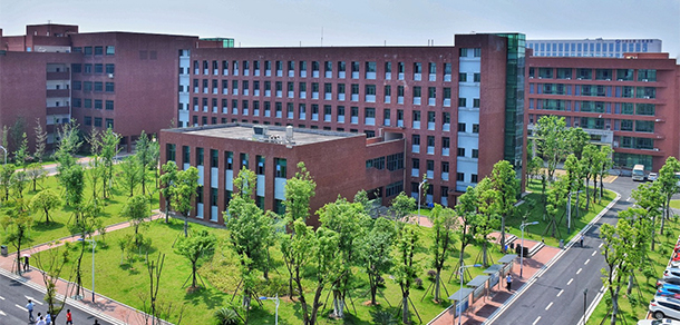 湖南劳动人事职业学院 - 最美大学