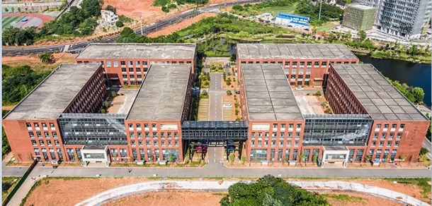 湖南劳动人事职业学院 - 最美大学