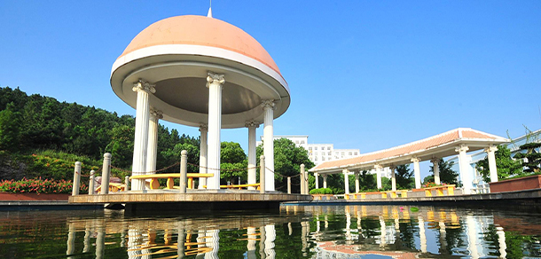武昌理工学院 - 最美大学