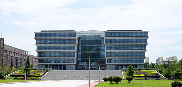 湖北工业大学工程技术学院 - 最美大学