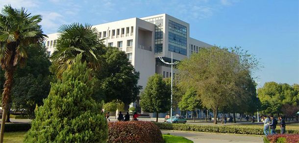 湖北工业大学工程技术学院 - 最美大学