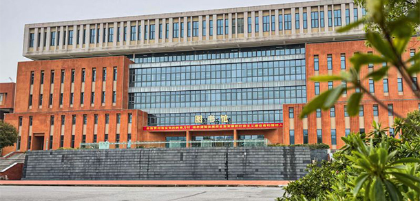 湖北师范大学文理学院 - 最美大学