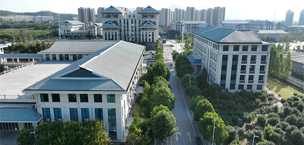 湖北文理学院理工学院 - 最美大学