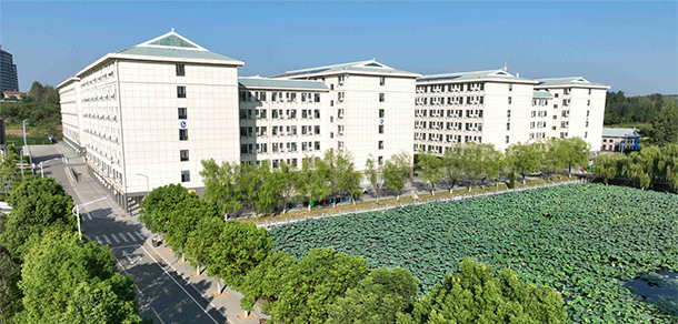 湖北文理学院理工学院 - 最美大学