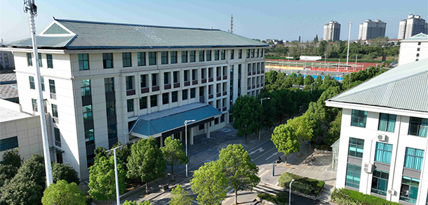 湖北文理学院理工学院 - 最美大学