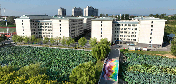 湖北文理学院理工学院 - 最美大学