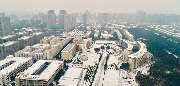 武汉职业技术大学 - 最美大学