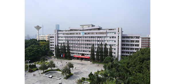 广东财经大学 - 最美大学