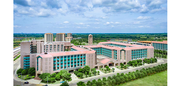 湛江科技学院 - 最美院校