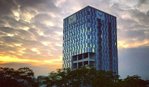 深圳信息职业技术大学 - 最美印记