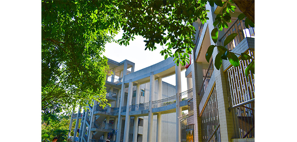 广东松山职业技术学院 - 最美大学