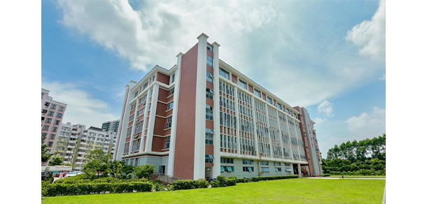 私立华联学院