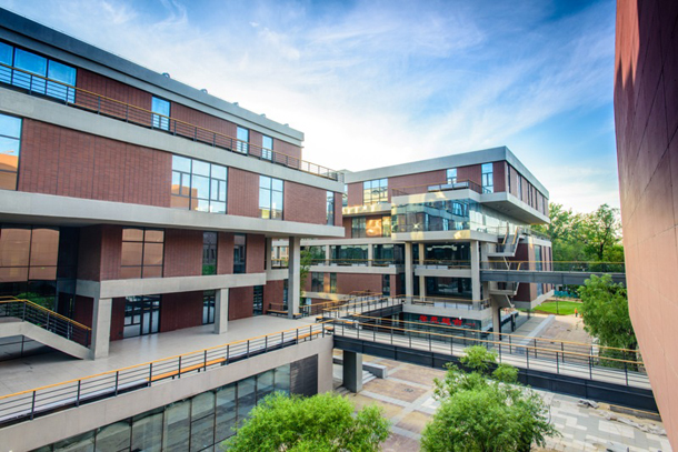 北京邮电大学