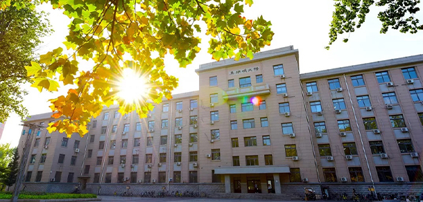 中国农业大学 - 最美大学