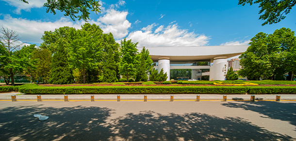 北京语言大学 - 最美大学