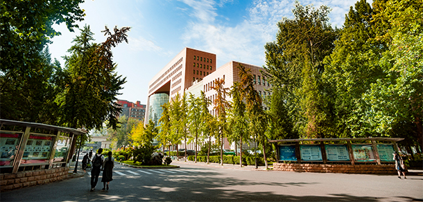 北京语言大学 - 最美大学