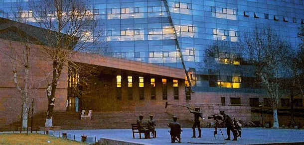 中国传媒大学