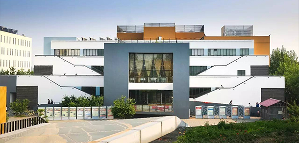 中央财经大学