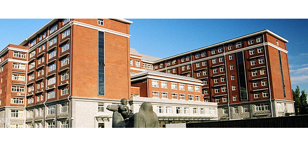 对外经济贸易大学 - 最美大学